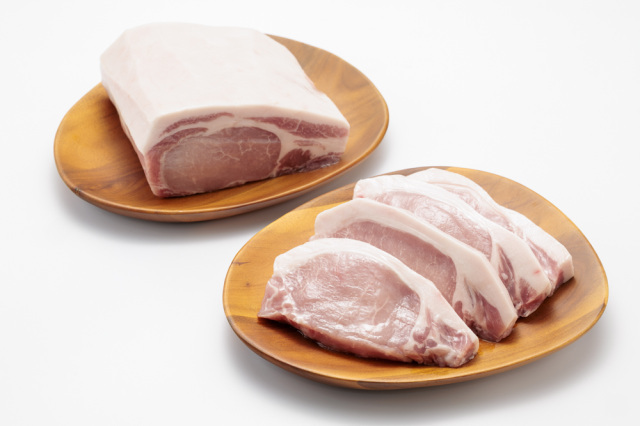 奥入瀬ガーリックポーク